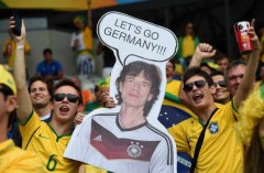 Mick Jagger, a balsors angyala tehet a brazilok égéséről? Mick Jagger, a balsors angyala tehet a brazilok égéséről?